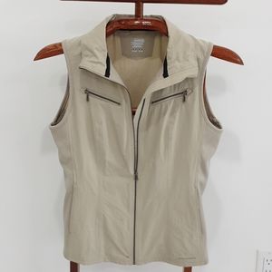 Columbia woman vest